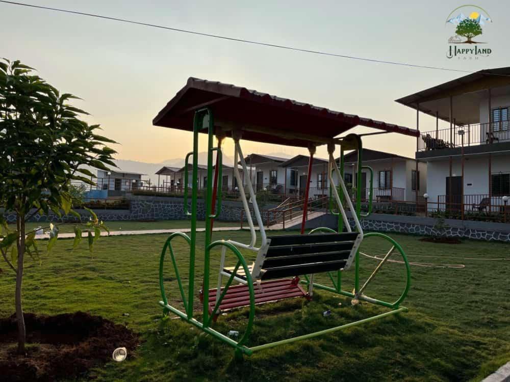 Happy Land Farm Hotel Karjat Bagian luar foto