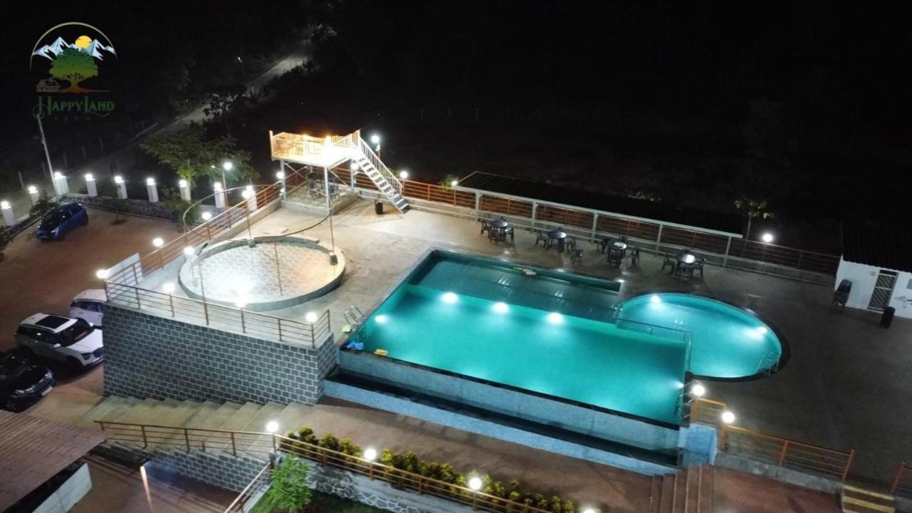 Happy Land Farm Hotel Karjat Bagian luar foto